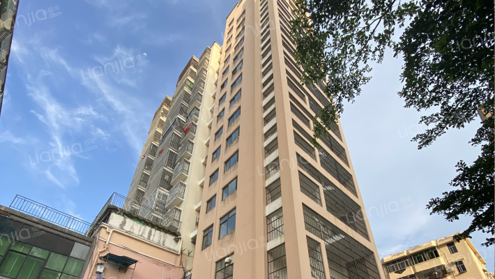 恒隆公寓外景图