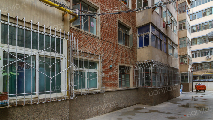 安宁分局家属楼（幸福巷）外景图