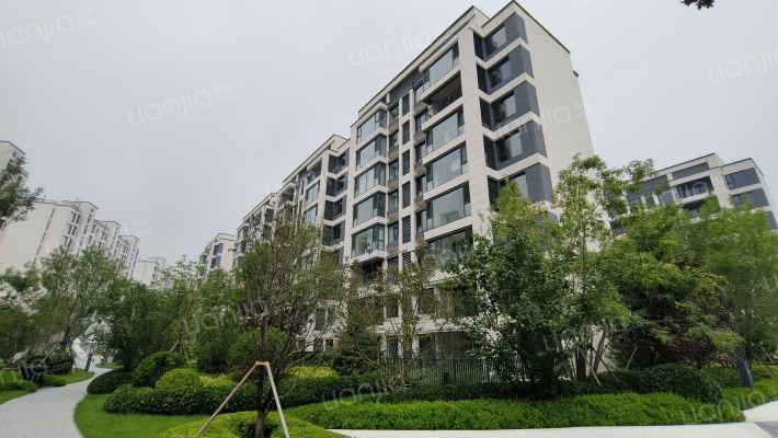 保利拾光年外景图