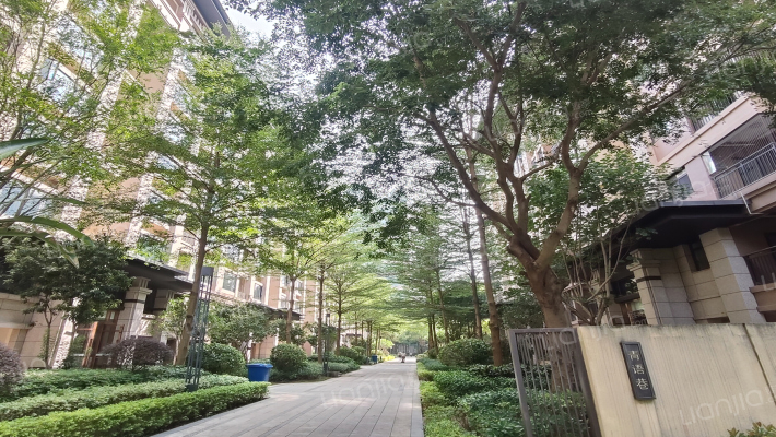 中骏雍景台外景图