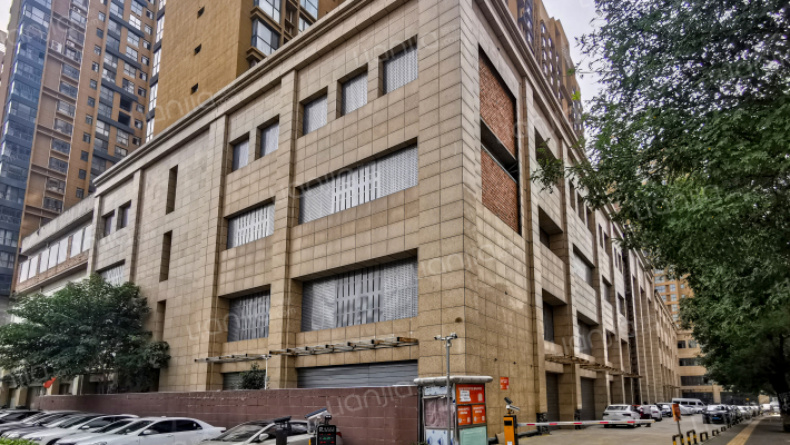 时丰中央公园原山外景图