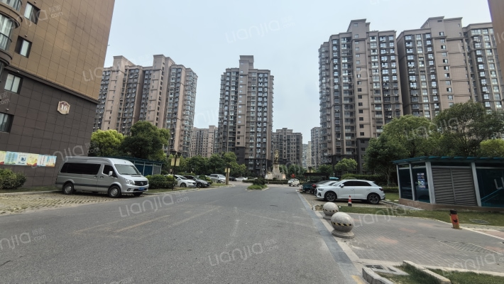 香堤雅郡花苑外景图