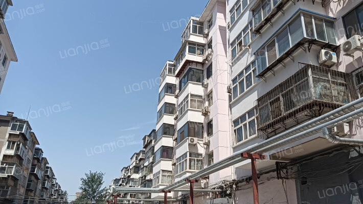 旅游宿舍外景图