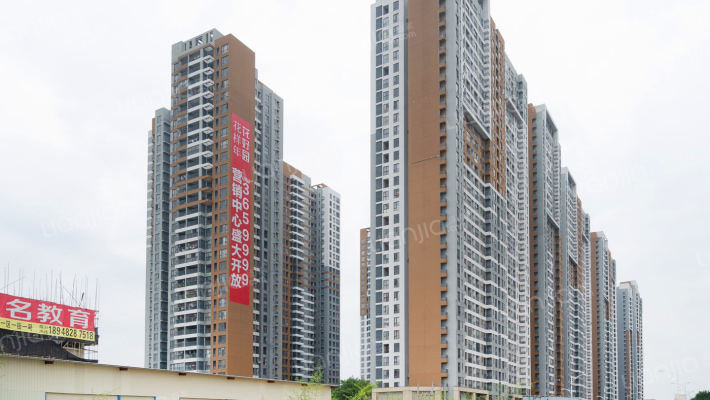 花样年别样城五期外景图