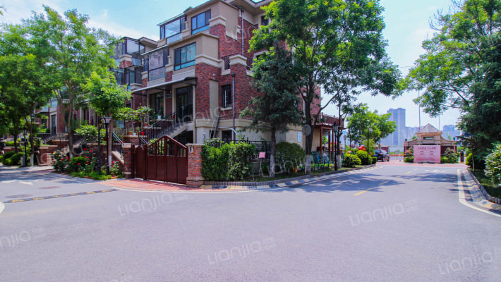 世茂意墅湾外景图