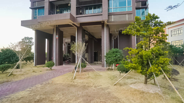 华府国际花园外景图