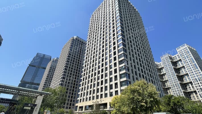 石家庄宝能中心外景图