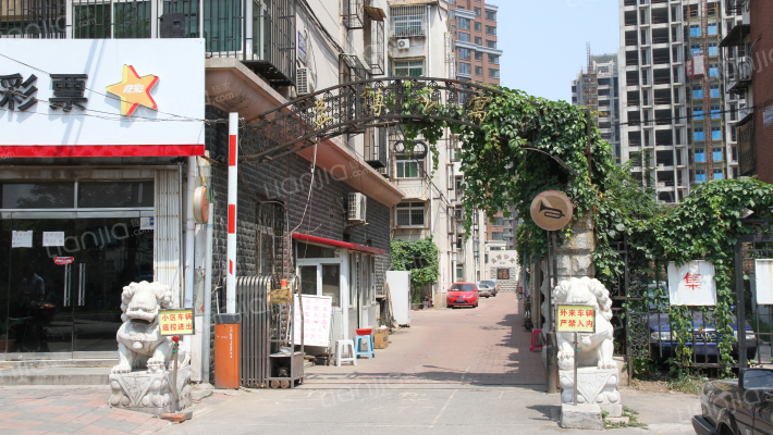 益博公寓外景图