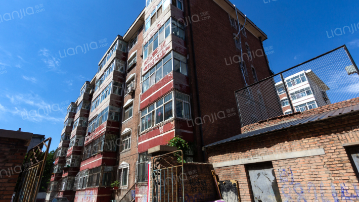 小官沟巷16号院外景图