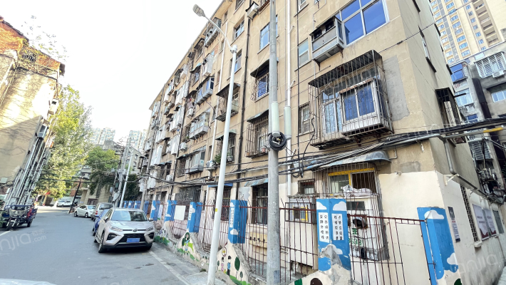 定中街工行家属院外景图
