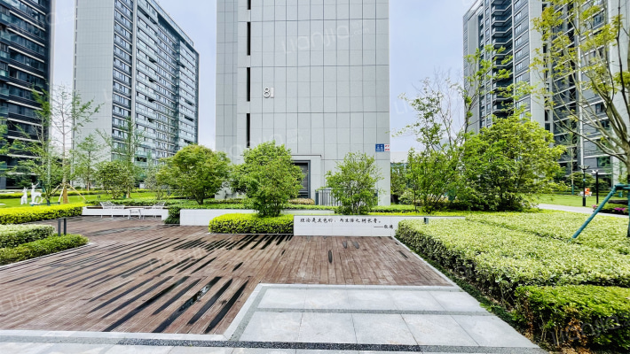 无锡融创壹号院外景图