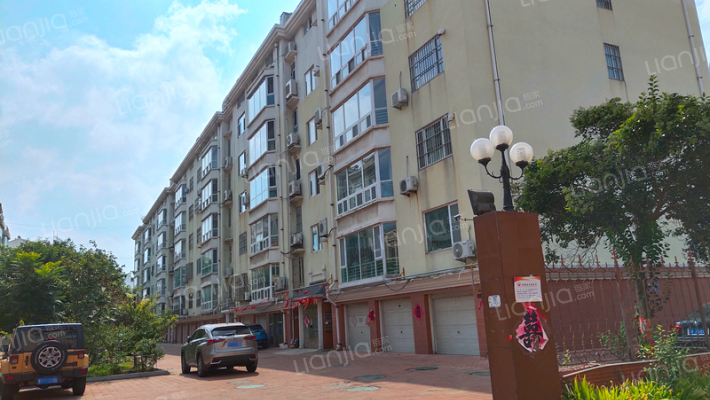 东关小区外景图