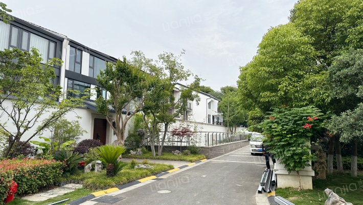 北园别墅外景图