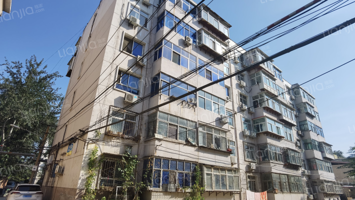 北焦宿舍楼一号院外景图