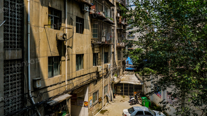 渣土家属院外景图