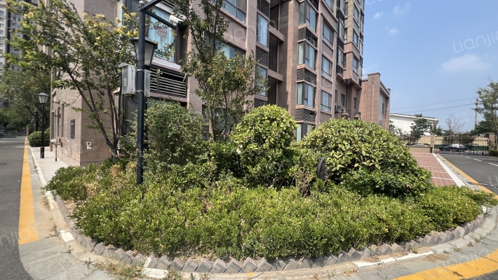 祝福红城六号院外景图