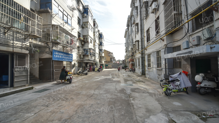 解放南路125号外景图