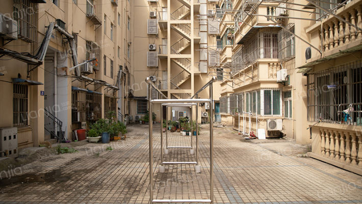 金陵公寓外景图