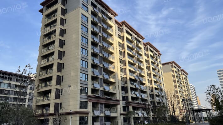 聚龙首府外景图