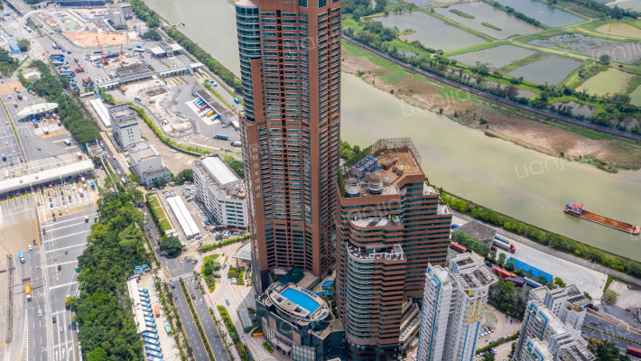 加福广场华尔登府邸外景图