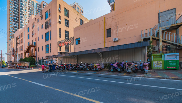 华荣上海城外景图