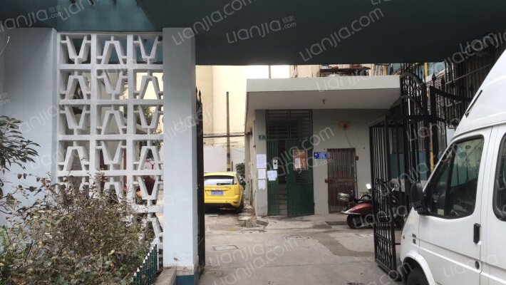 绿厦小区外景图