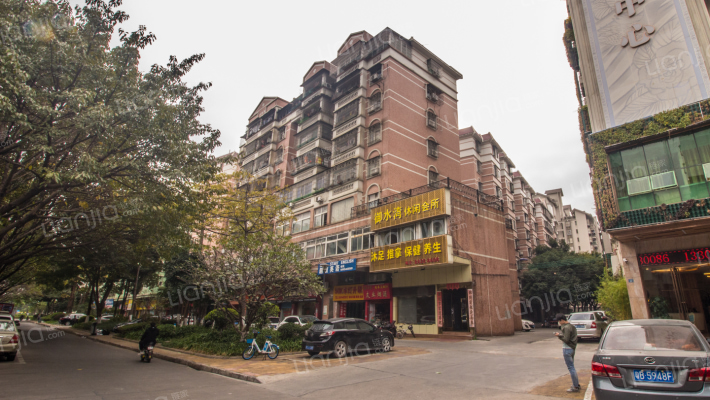 银星花园外景图