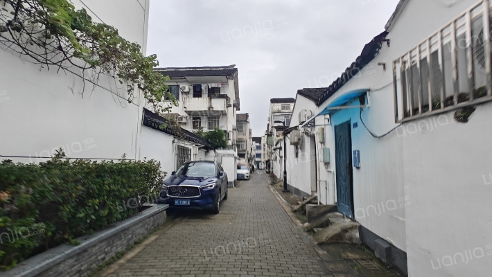 前庙巷散盘外景图