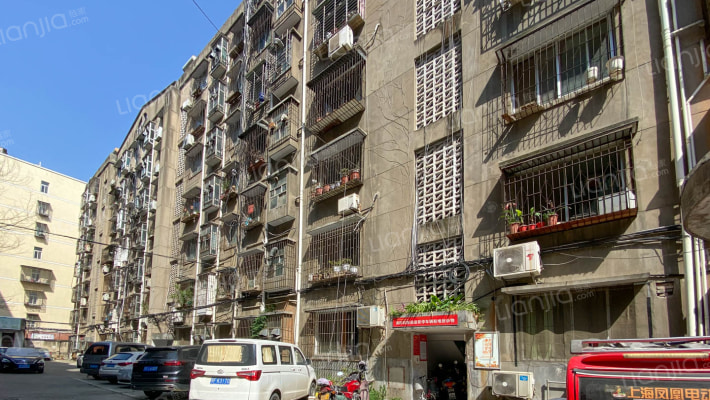 建行新院外景图