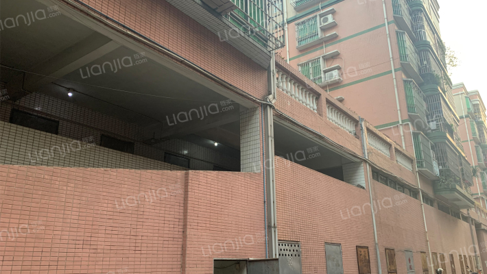 华庭轩商住楼二区外景图