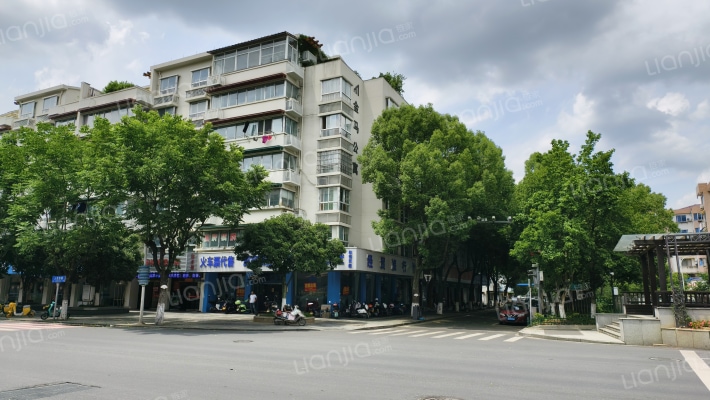 金马公寓外景图