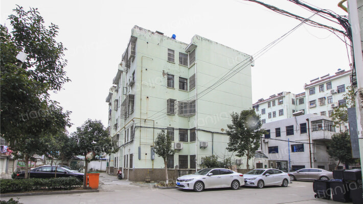 前进小区外景图