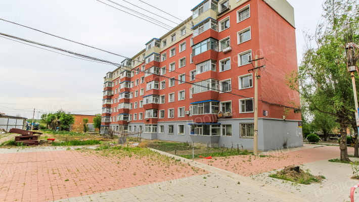 中铁十三局二公司小区外景图