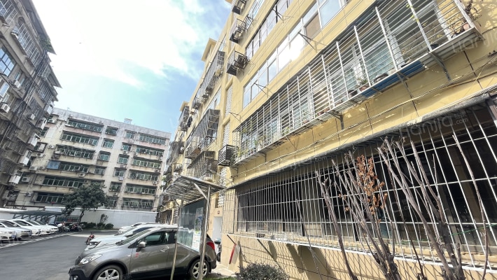 财政局春园路家属院外景图