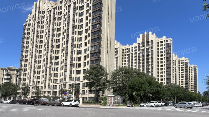 孔雀城英国宫七期外景图