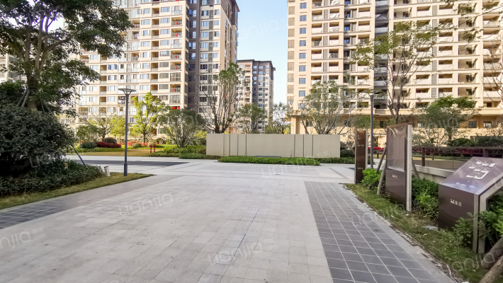 万科碧桂园麓园外景图