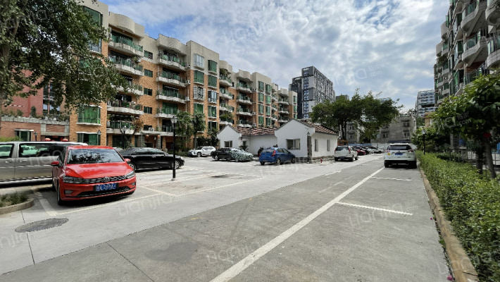 中外运小区外景图