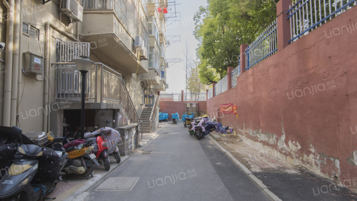 长江东路881号外景图