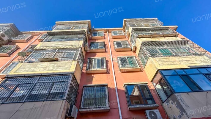 江南苑住宅小区外景图