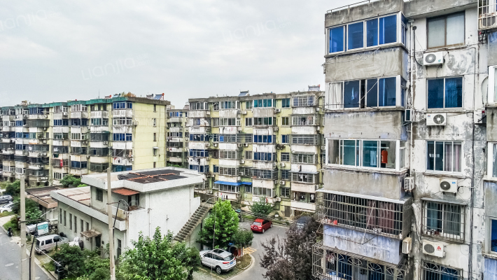 电子中意苑外景图