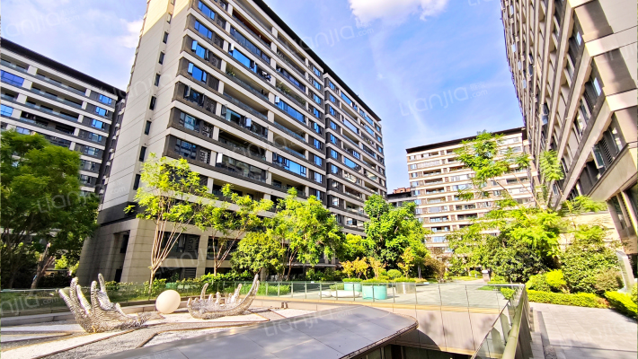 卓越西麓九里外景图