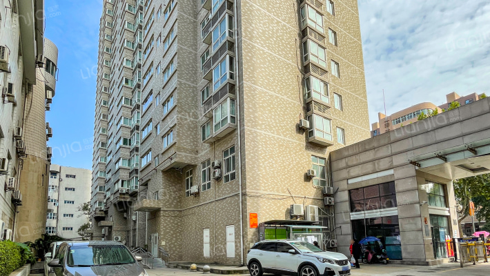 陕核大厦外景图