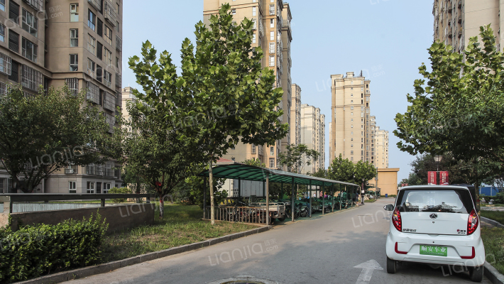 荣盛翔云家园外景图