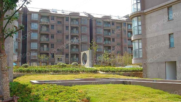 上海上南翡翠苑房价怎么样上南翡翠苑房源户型图小区车位交通地址详情