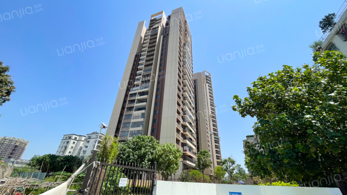 龙湖越秀傲云外景图