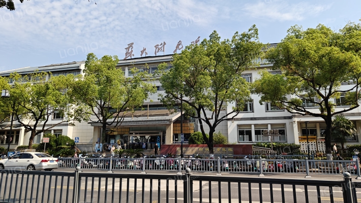 装驾桥巷外景图