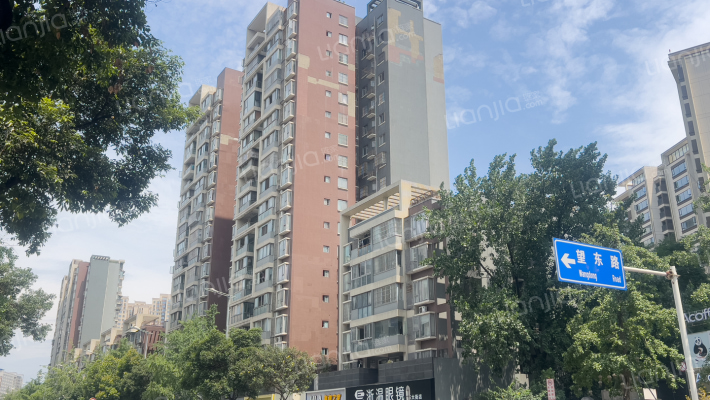 时代花城三期外景图