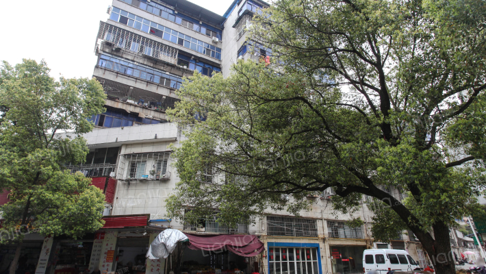 南塔农贸市场外景图