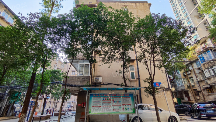 中南一路测绘局宿舍外景图