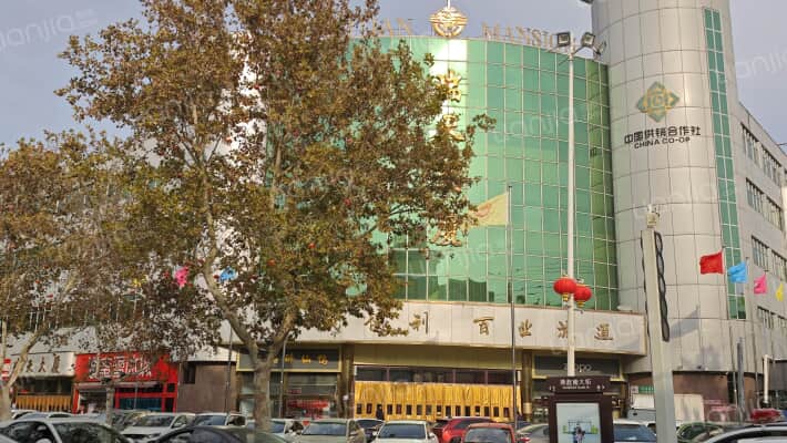 洪亮胡同外景图